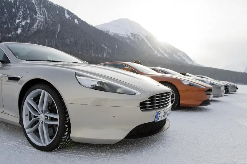 Aston Martin ON ICE