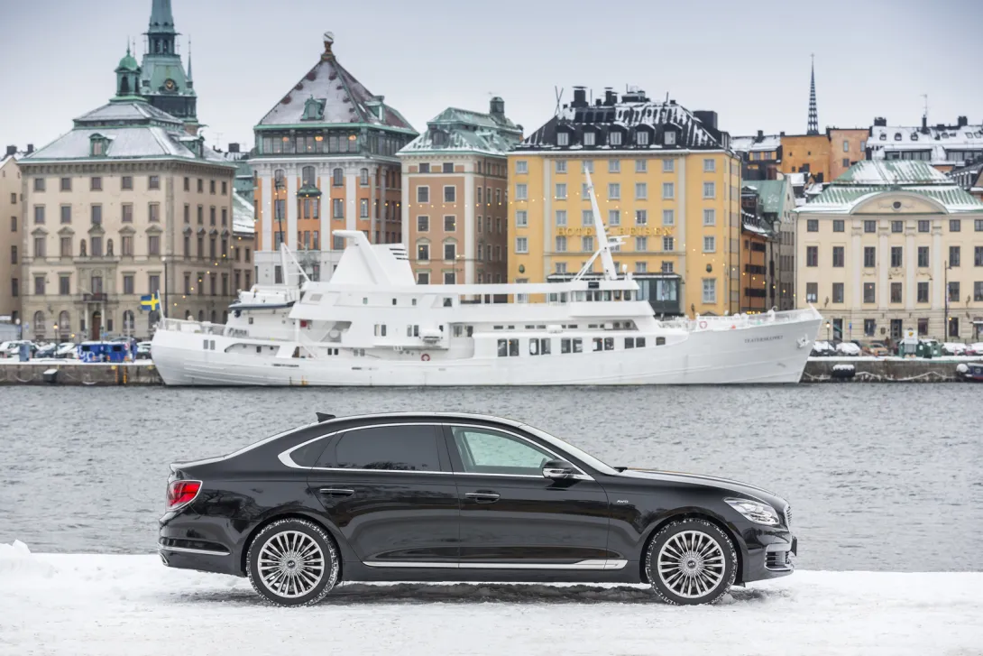 KIA K900 Sweden test drive