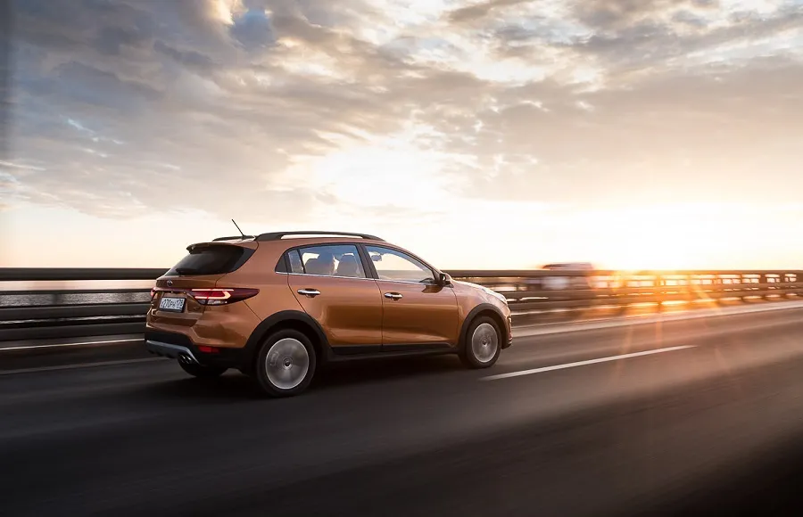 KIA Rio X-Line new cross-hatchback Test drive