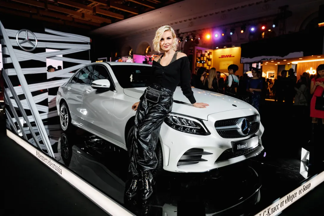 MERCEDES-BENZ Fashion Week