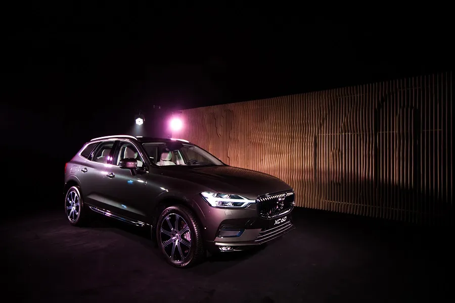 Volvo XC60 Immersive Presentation