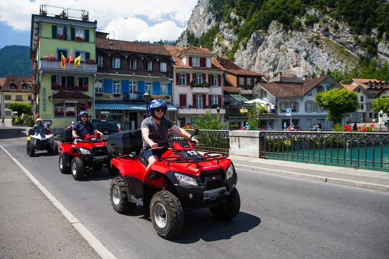 Toyota Bank partners travel to Switzerland