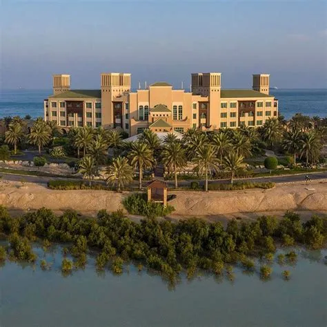 DESERT ISLANDS RESORT & SPA BY ANANTARA