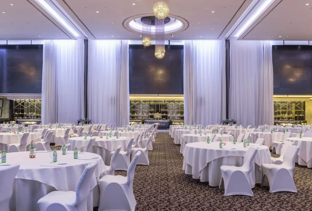 Le Méridien Dubai Hotel & Conference Centre