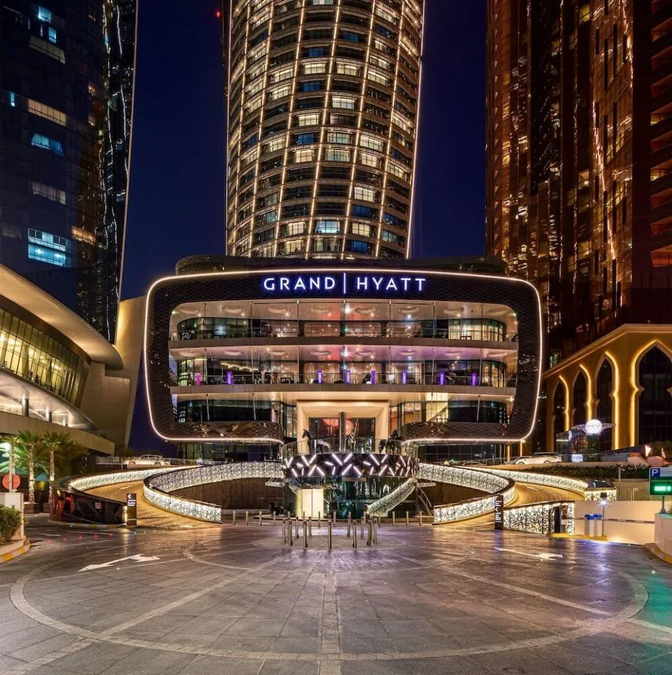 Grand Hyatt Abu Dhabi Hotel & Residences Emirates Pearl