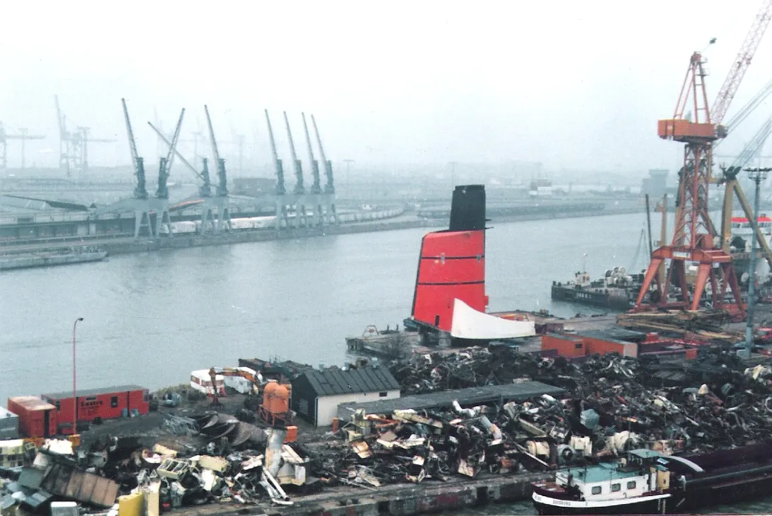 Queen Elizabeth 2